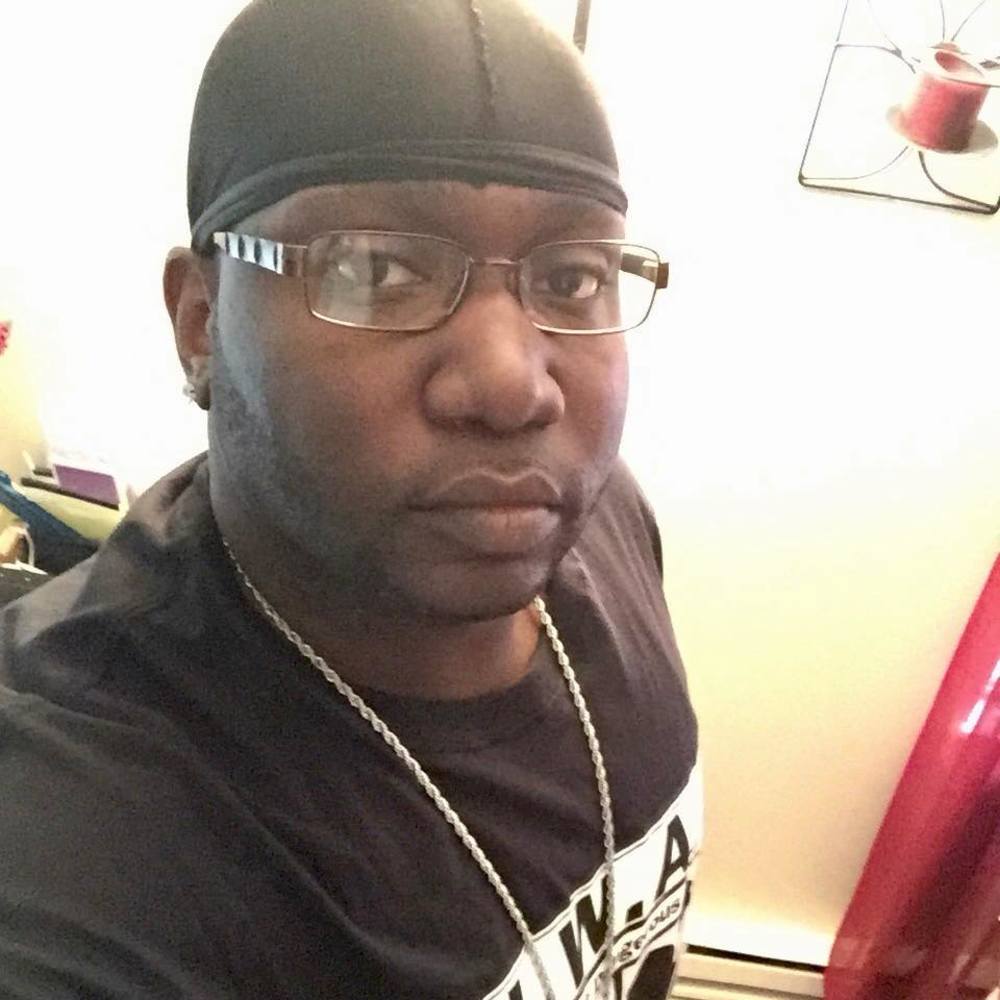 Meet your Posher, Huiett